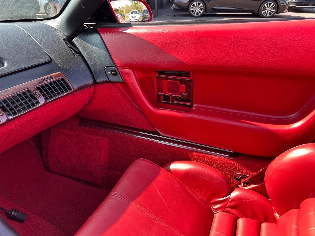 Chevrolet Corvette 2dr Convertible 1992