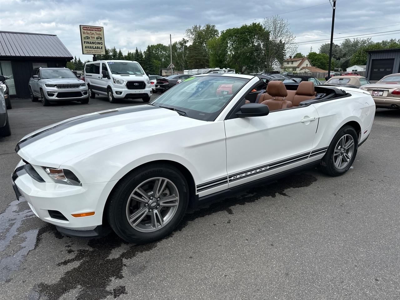 Ford Mustang 2dr Conv V6 2011