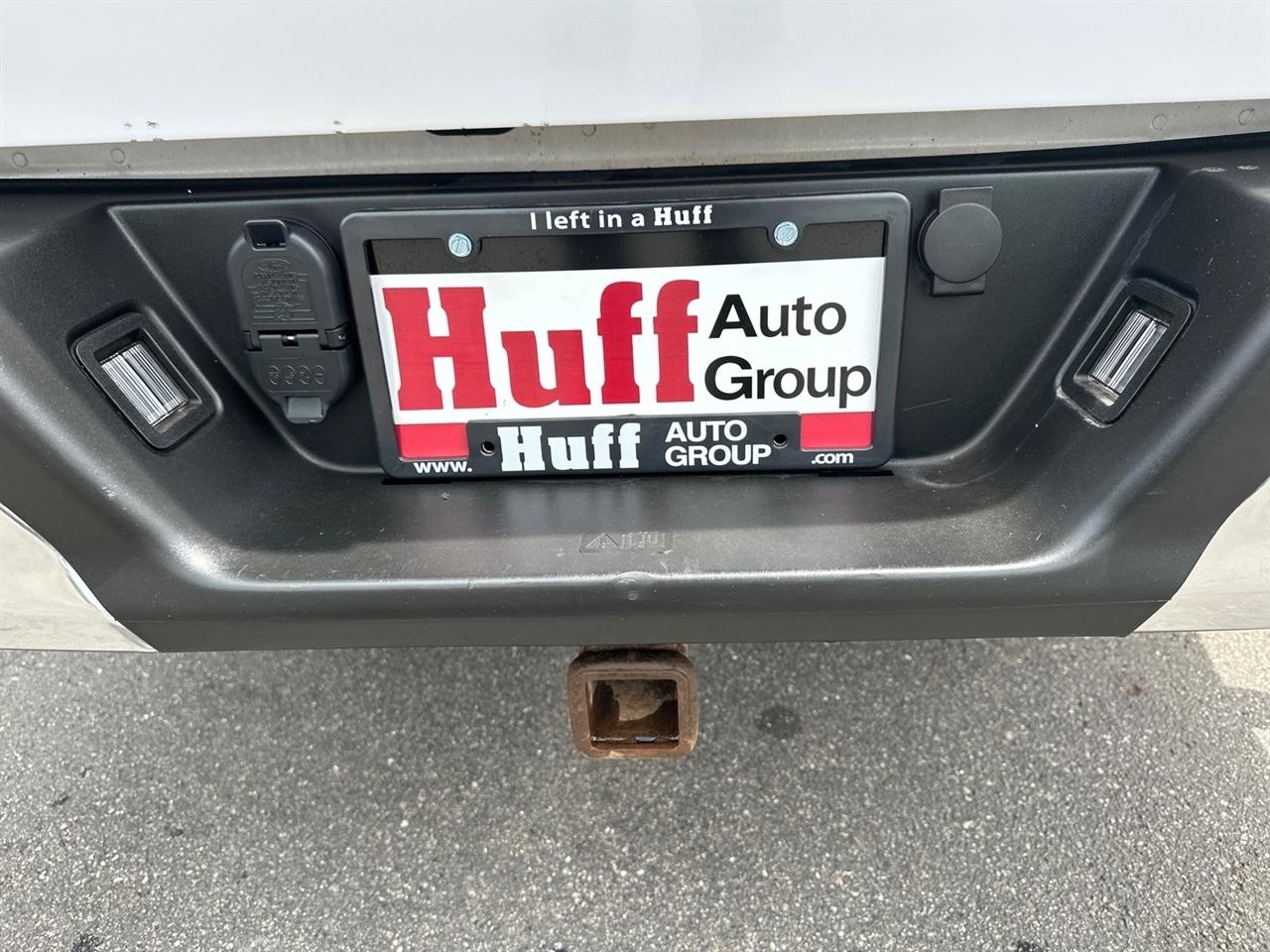 Ford F-150 XLT 2WD Reg Cab 8' Box 2019