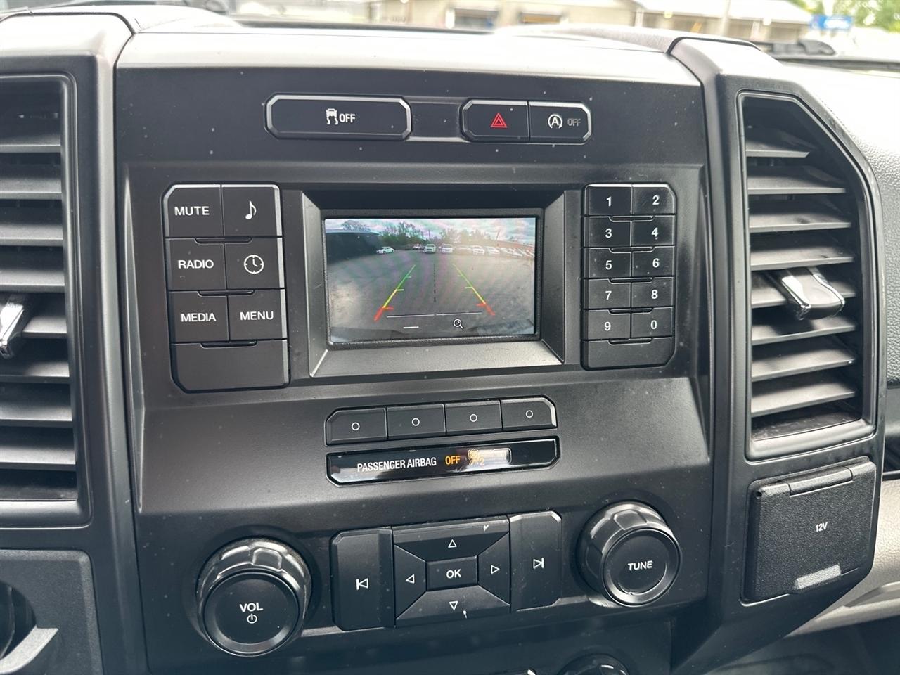 Ford F-150 XLT 2WD Reg Cab 8' Box 2019
