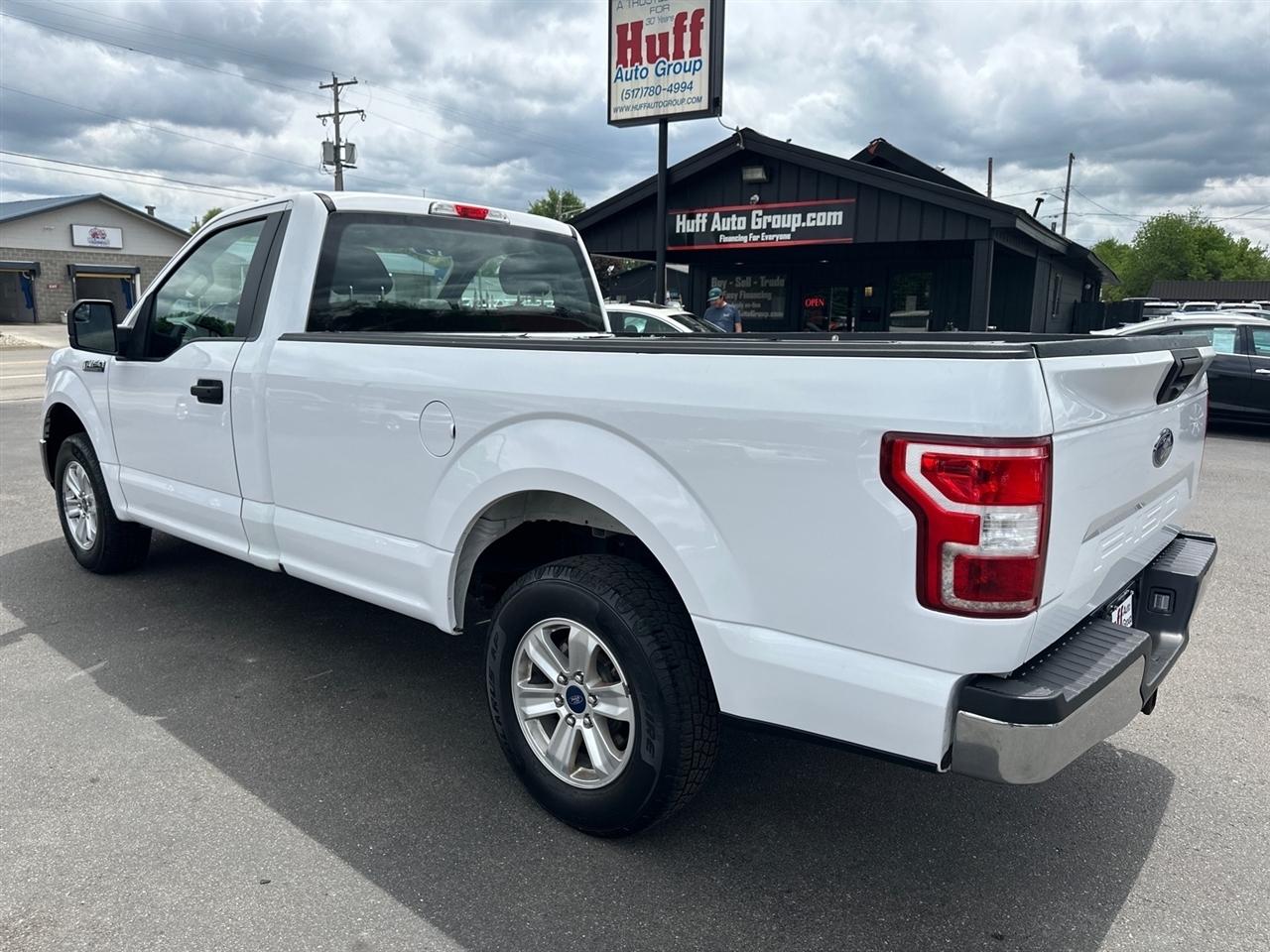 Ford F-150 XLT 2WD Reg Cab 8' Box 2019