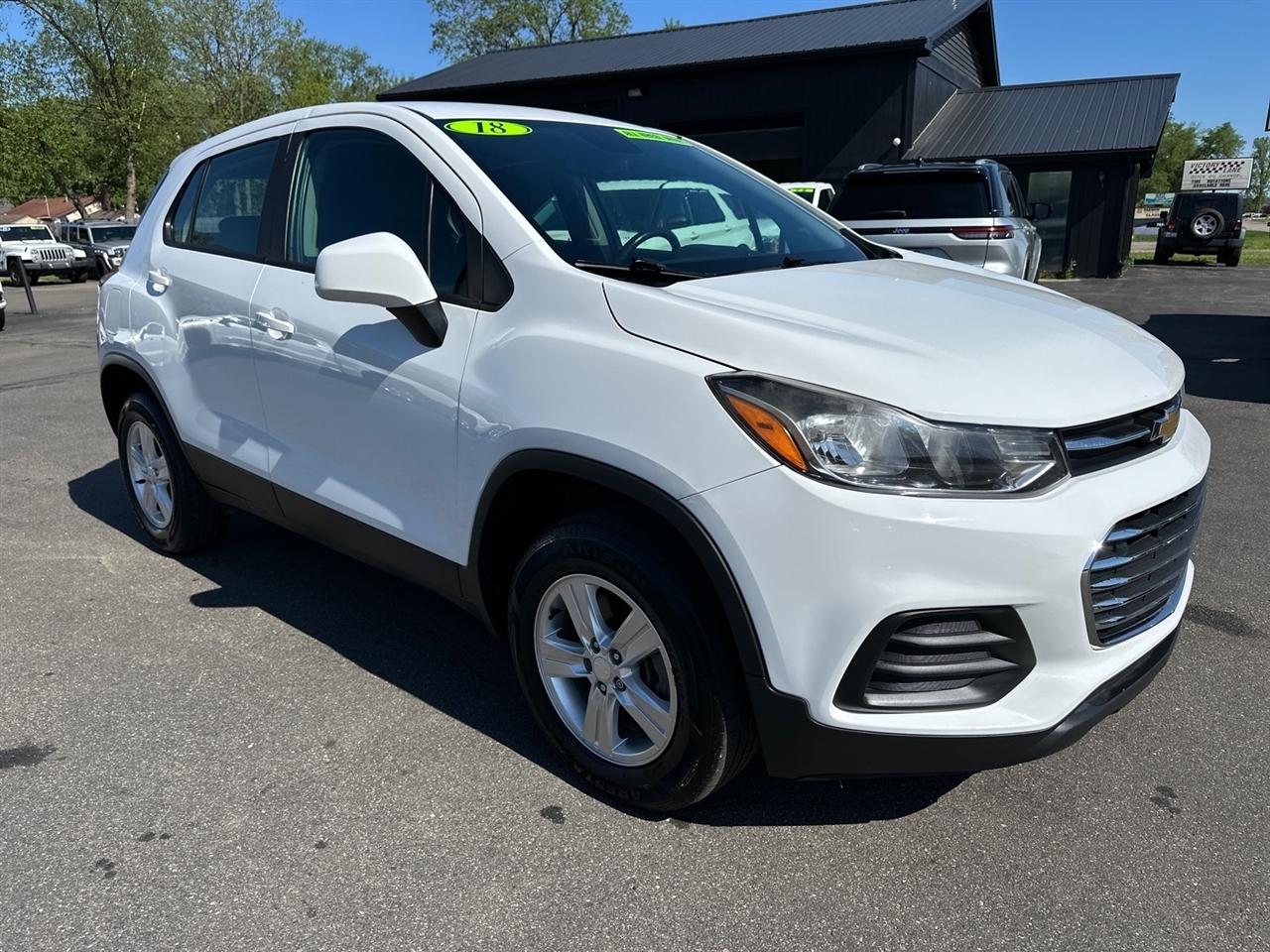 2018 Chevrolet Trax LS AWD's photo