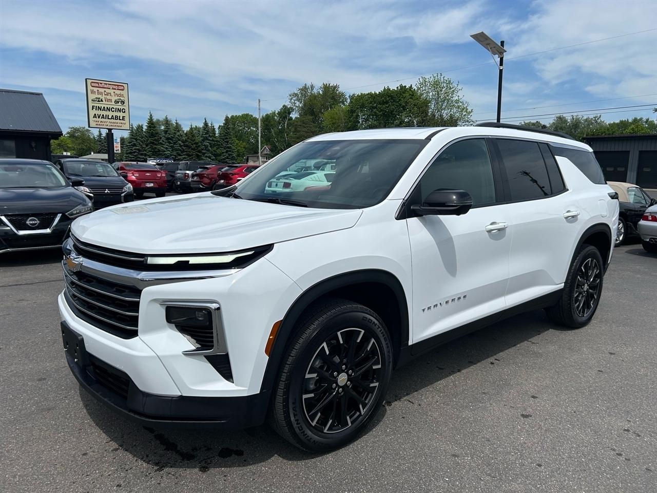 Chevrolet Traverse AWD 4dr LT 2025