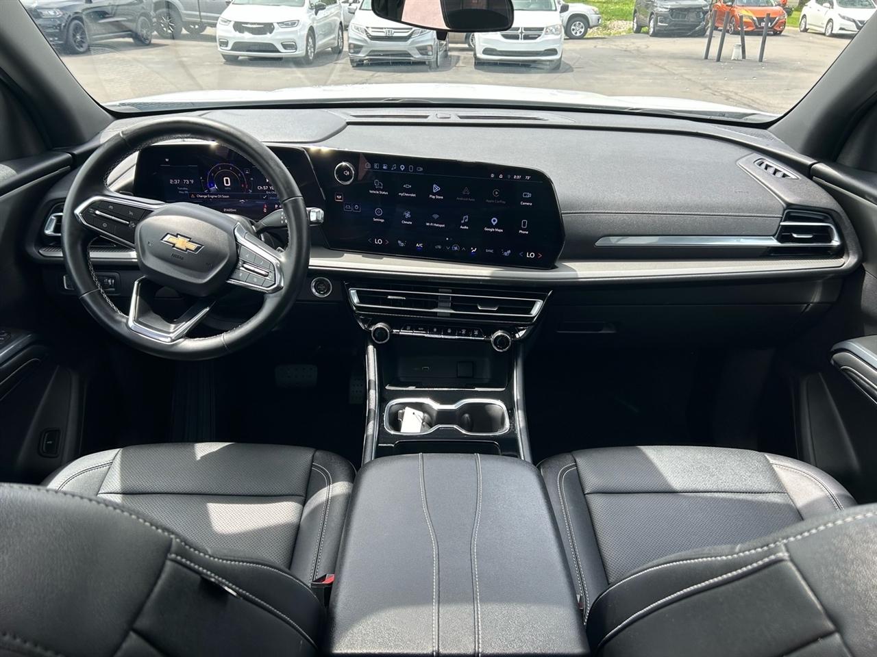 Chevrolet Traverse AWD 4dr LT 2025