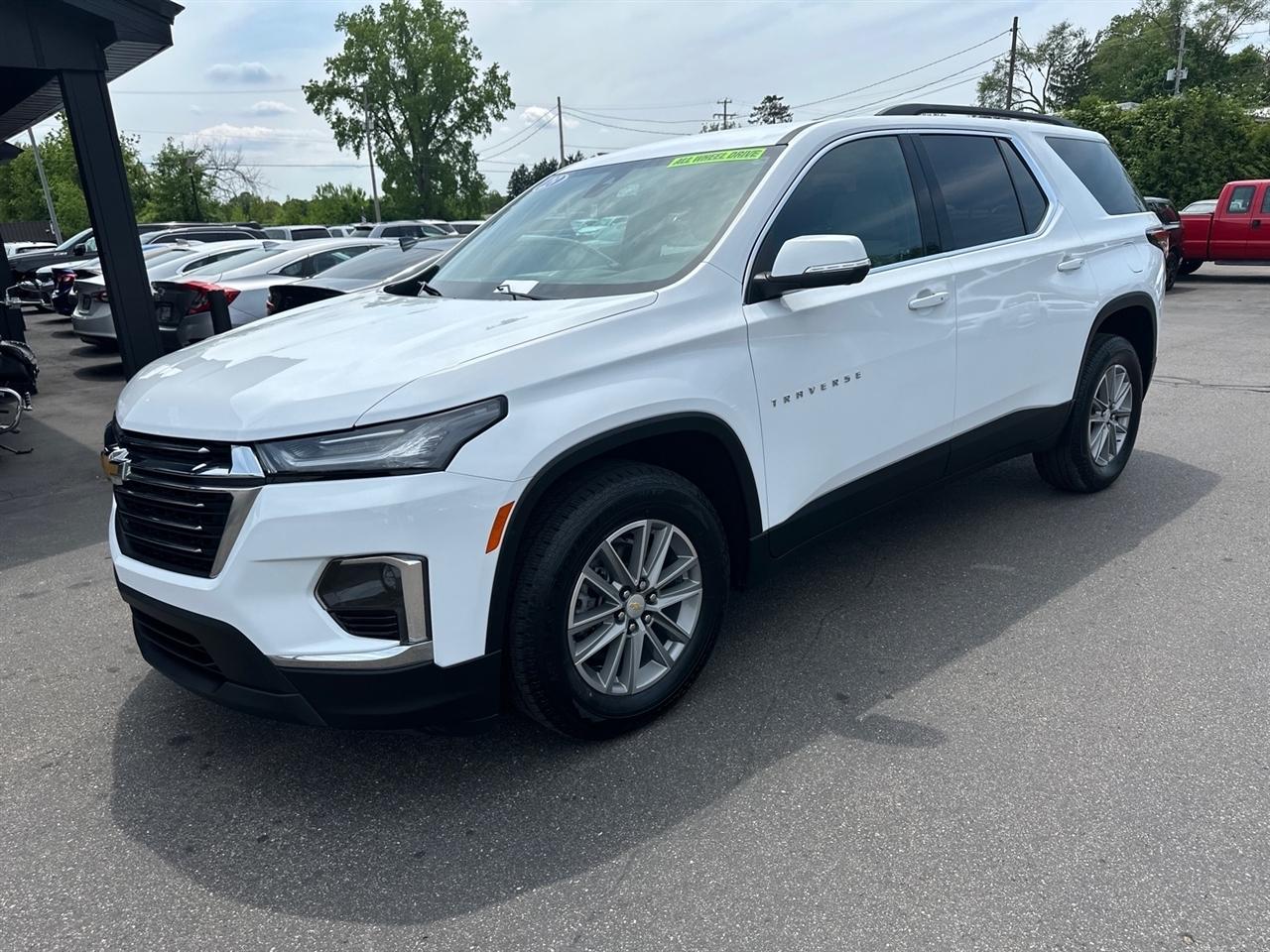 Chevrolet Traverse AWD 4dr LT Leather 2023