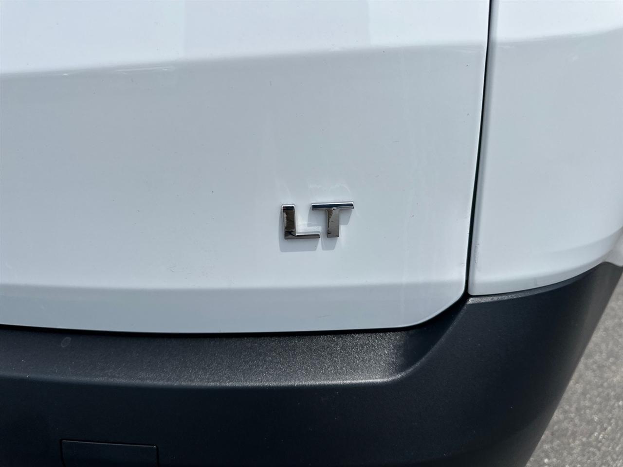 Chevrolet Traverse AWD 4dr LT Leather 2023