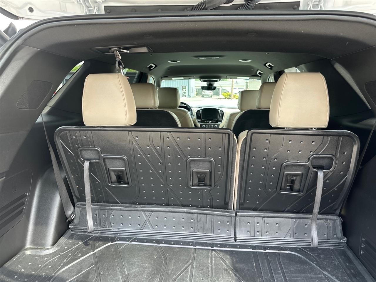 Chevrolet Traverse AWD 4dr LT Leather 2023