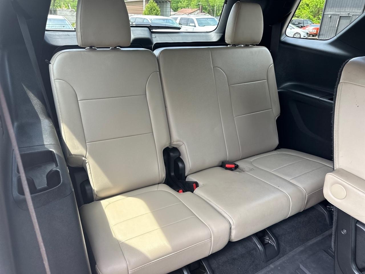 Chevrolet Traverse AWD 4dr LT Leather 2023