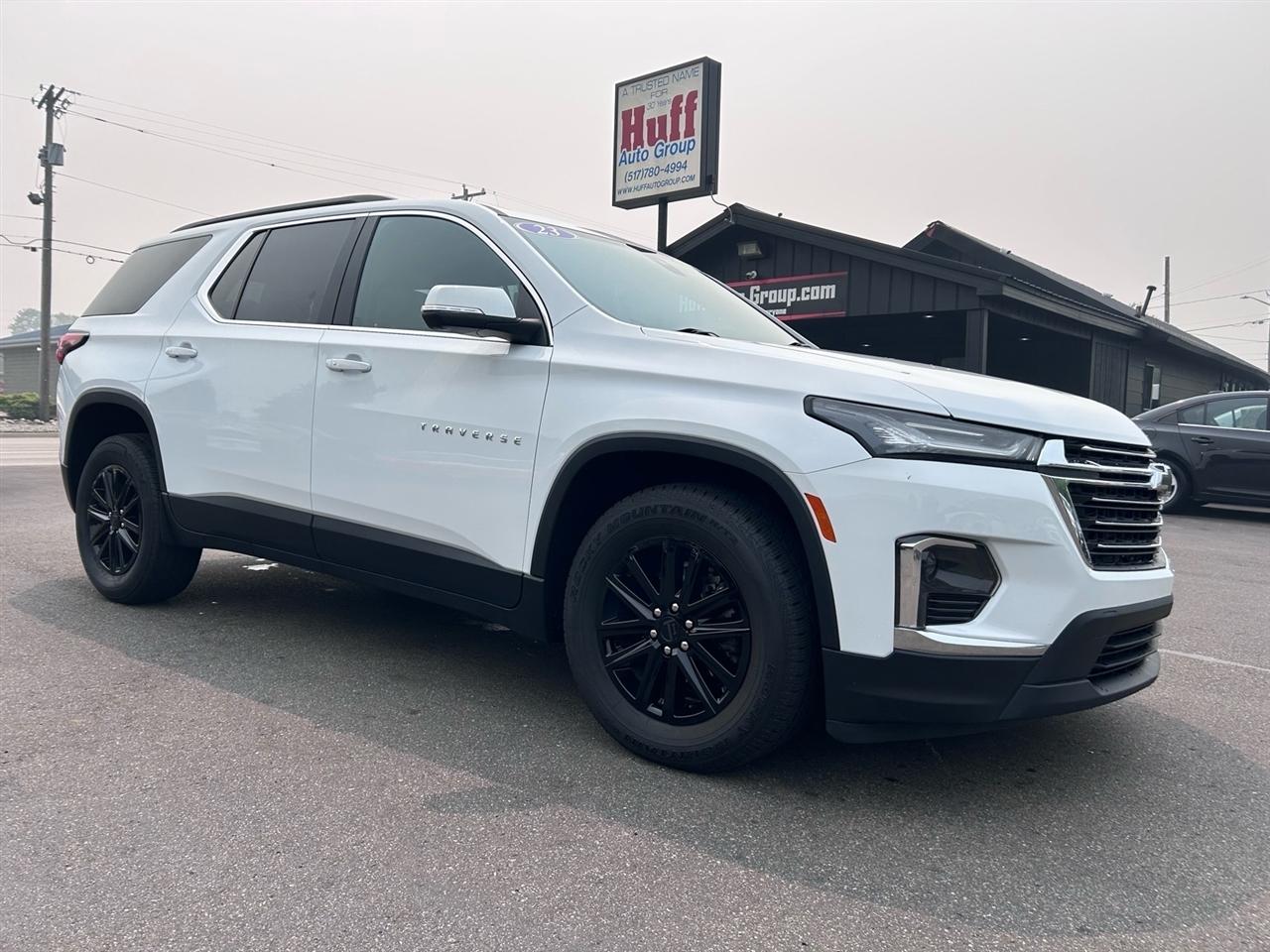 2023 Chevrolet Traverse AWD 4dr LT Leather
