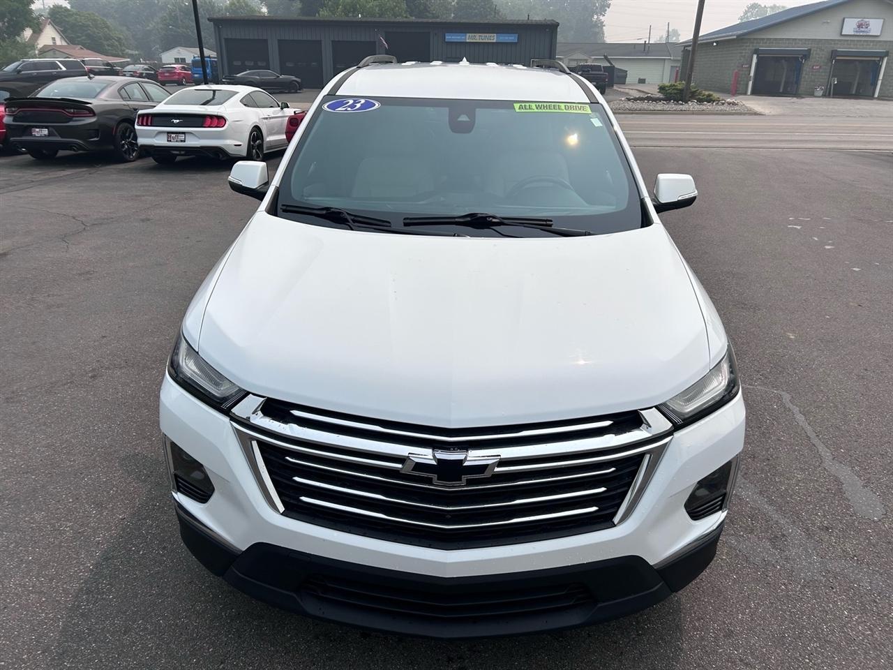 Chevrolet Traverse AWD 4dr LT Leather 2023