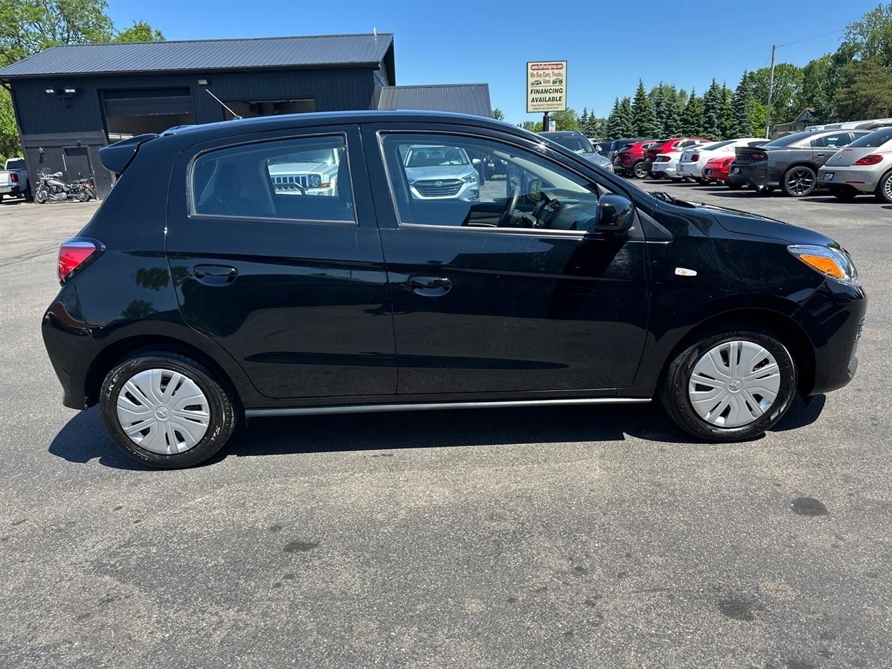 Mitsubishi Mirage ES CVT 2024