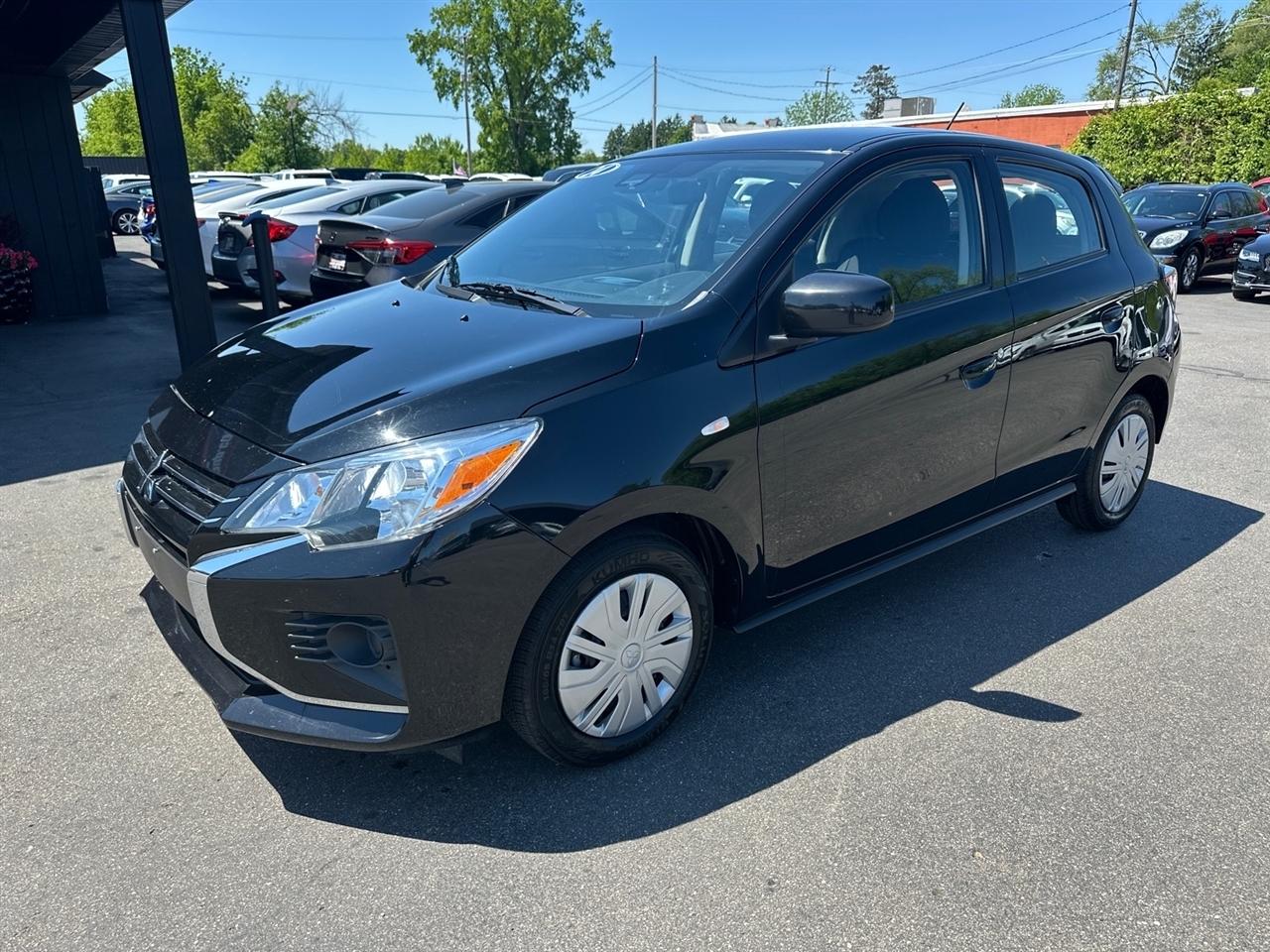 Mitsubishi Mirage ES CVT 2024