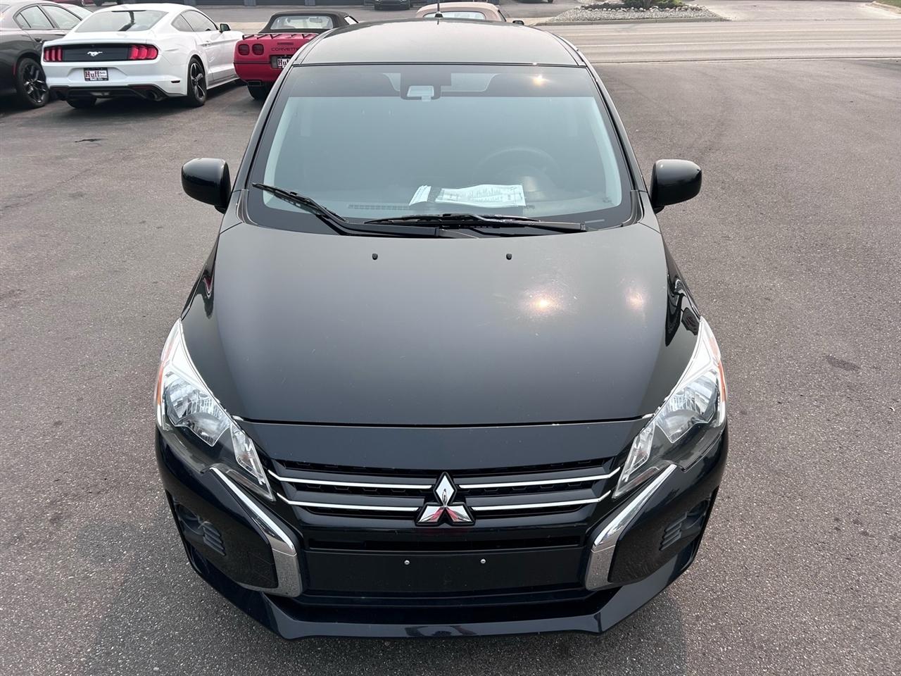 Mitsubishi Mirage ES CVT 2024