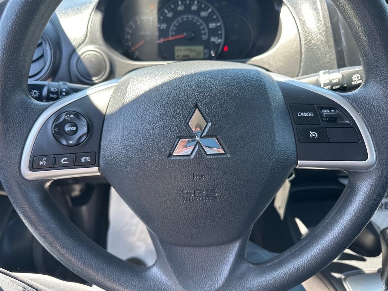 Mitsubishi Mirage ES CVT 2024