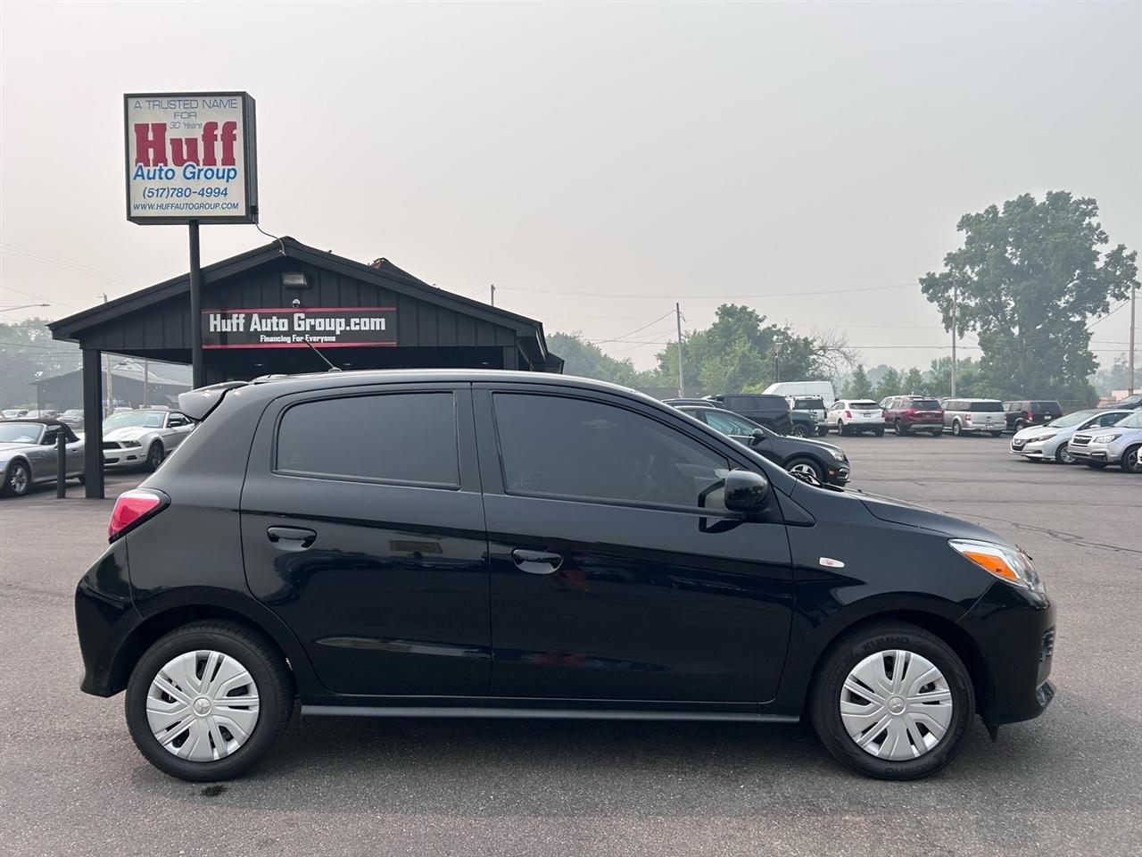 Mitsubishi Mirage ES CVT 2024
