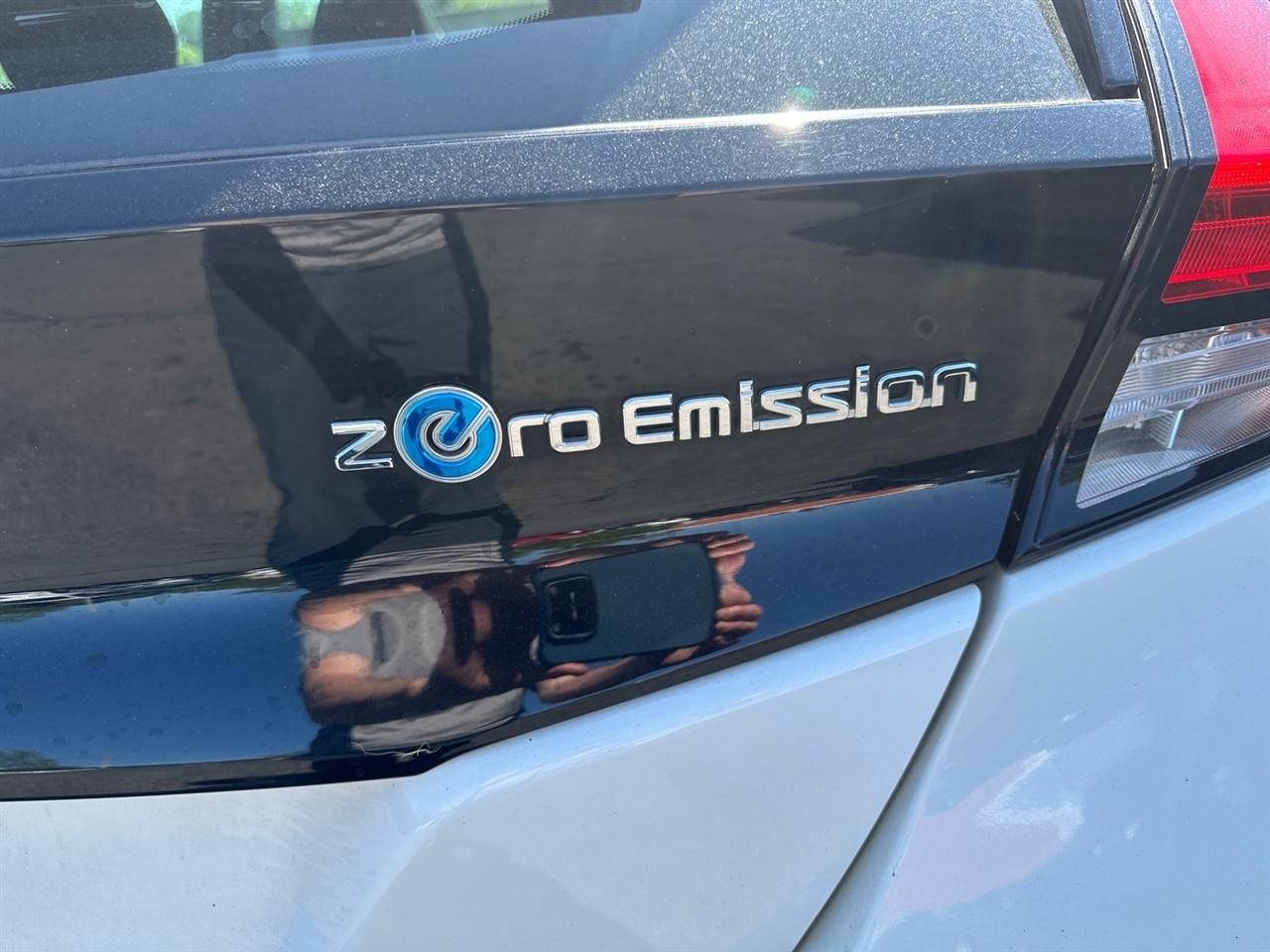 Nissan Leaf S Hatchback 2018