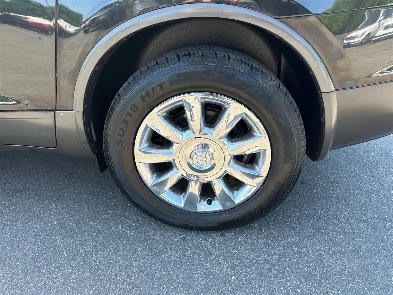 Buick Enclave AWD 4dr CXL-1 2011
