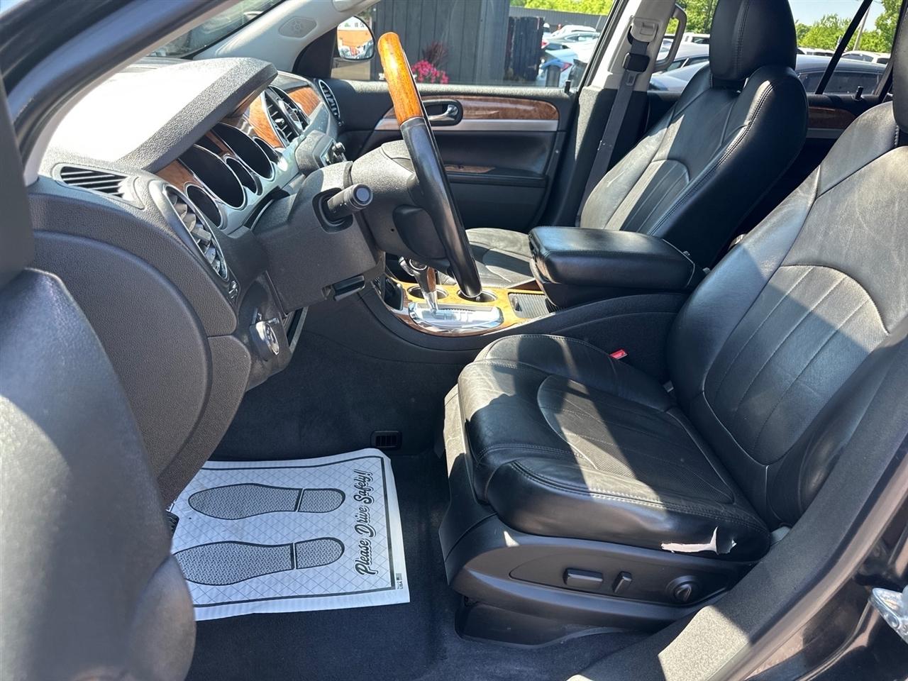 Buick Enclave AWD 4dr CXL-1 2011