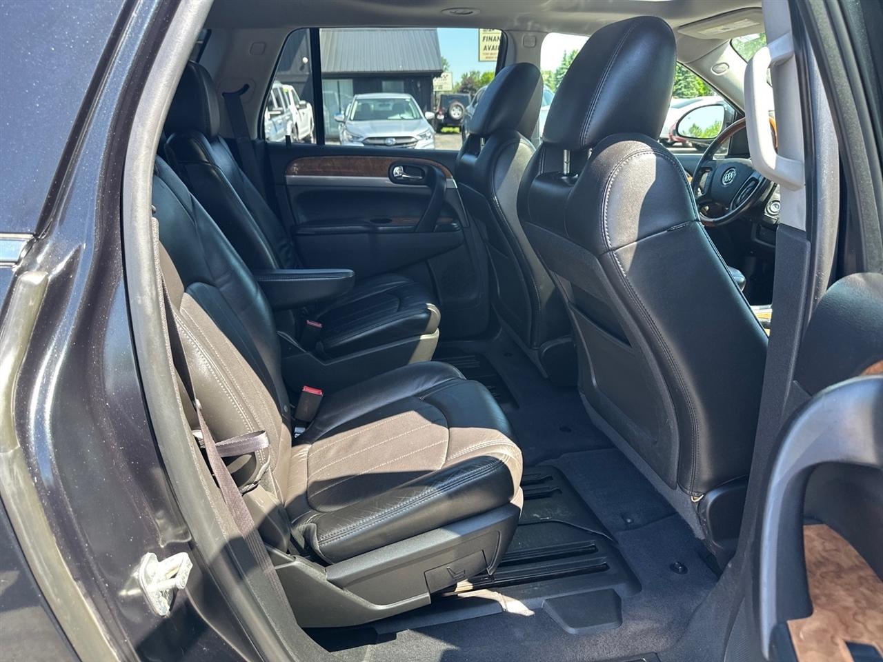 Buick Enclave AWD 4dr CXL-1 2011