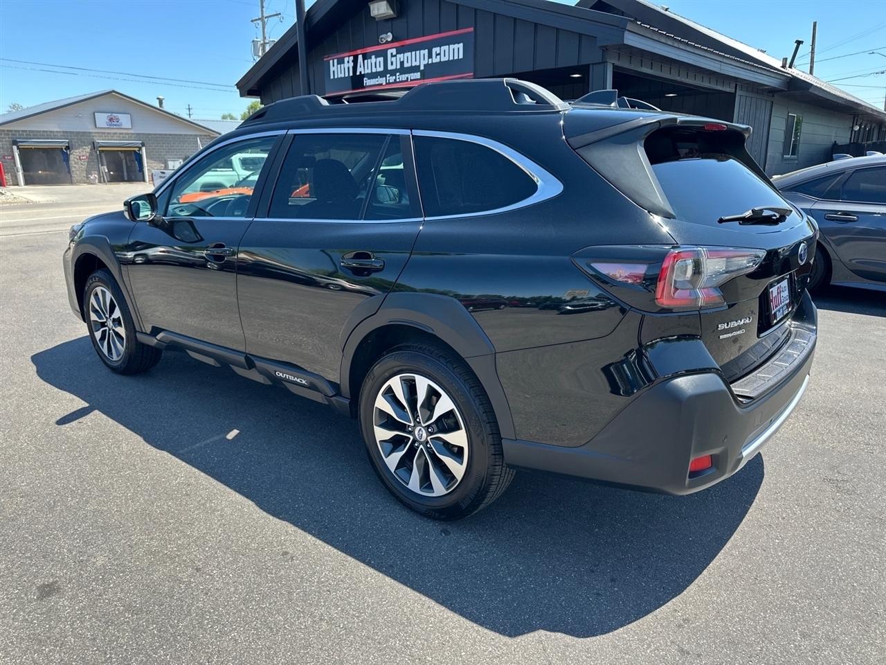 Subaru Outback Limited CVT 2023