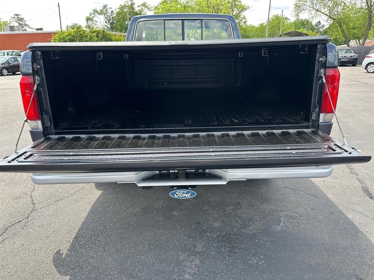 Ford F-150  1987