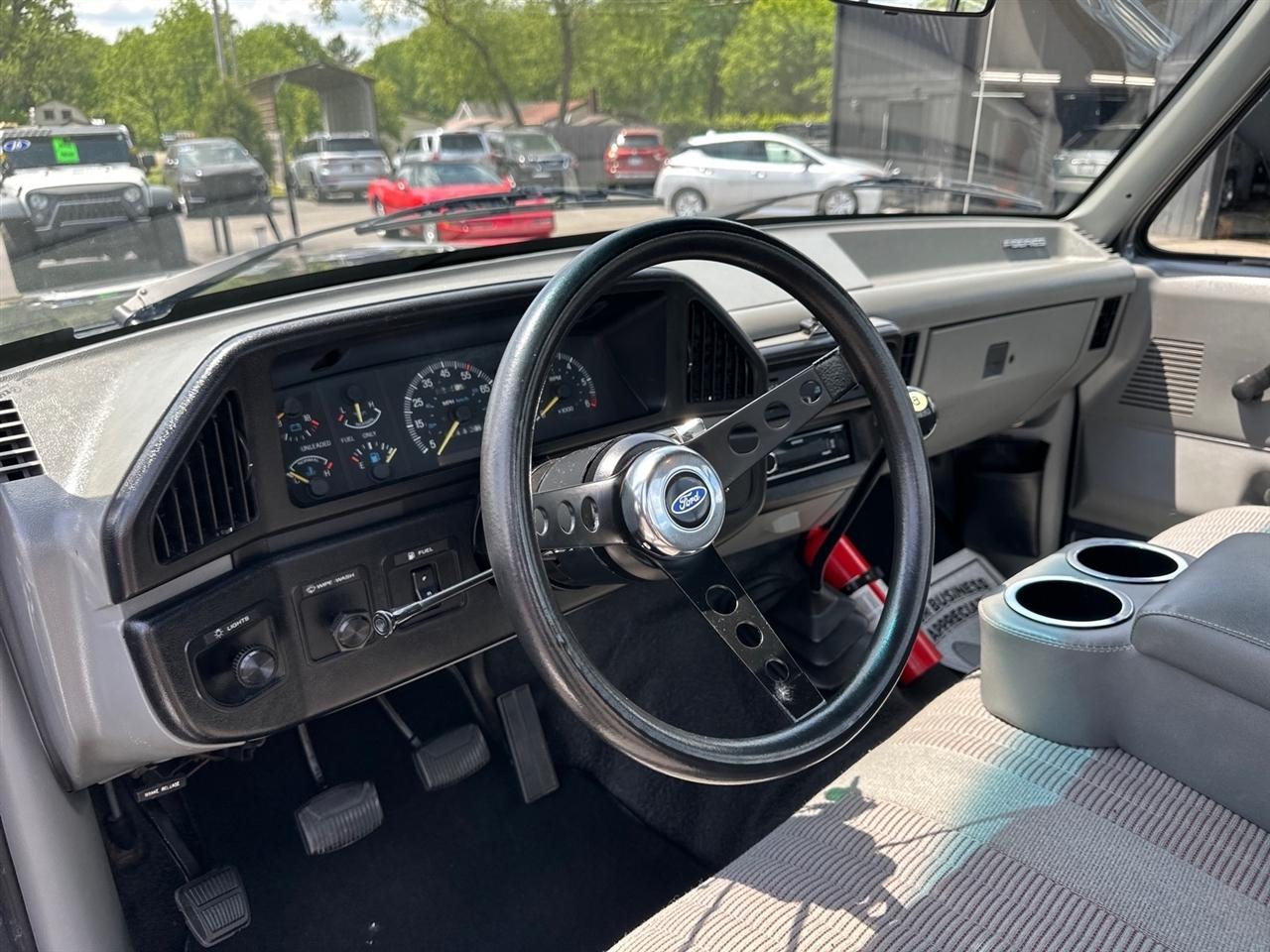 Ford F-150  1987