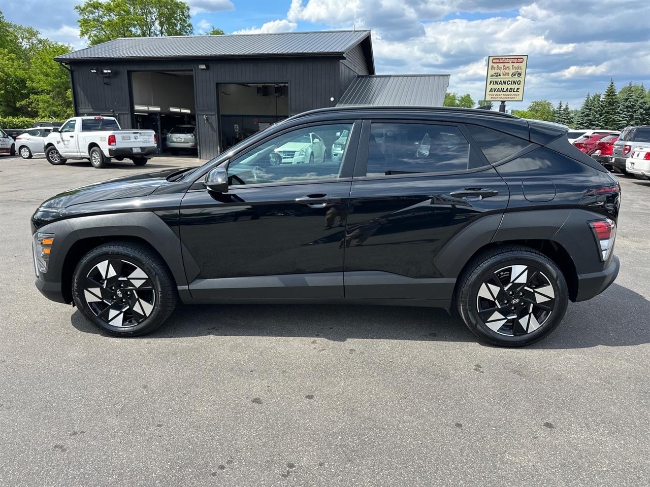 Hyundai Kona SEL FWD 2025