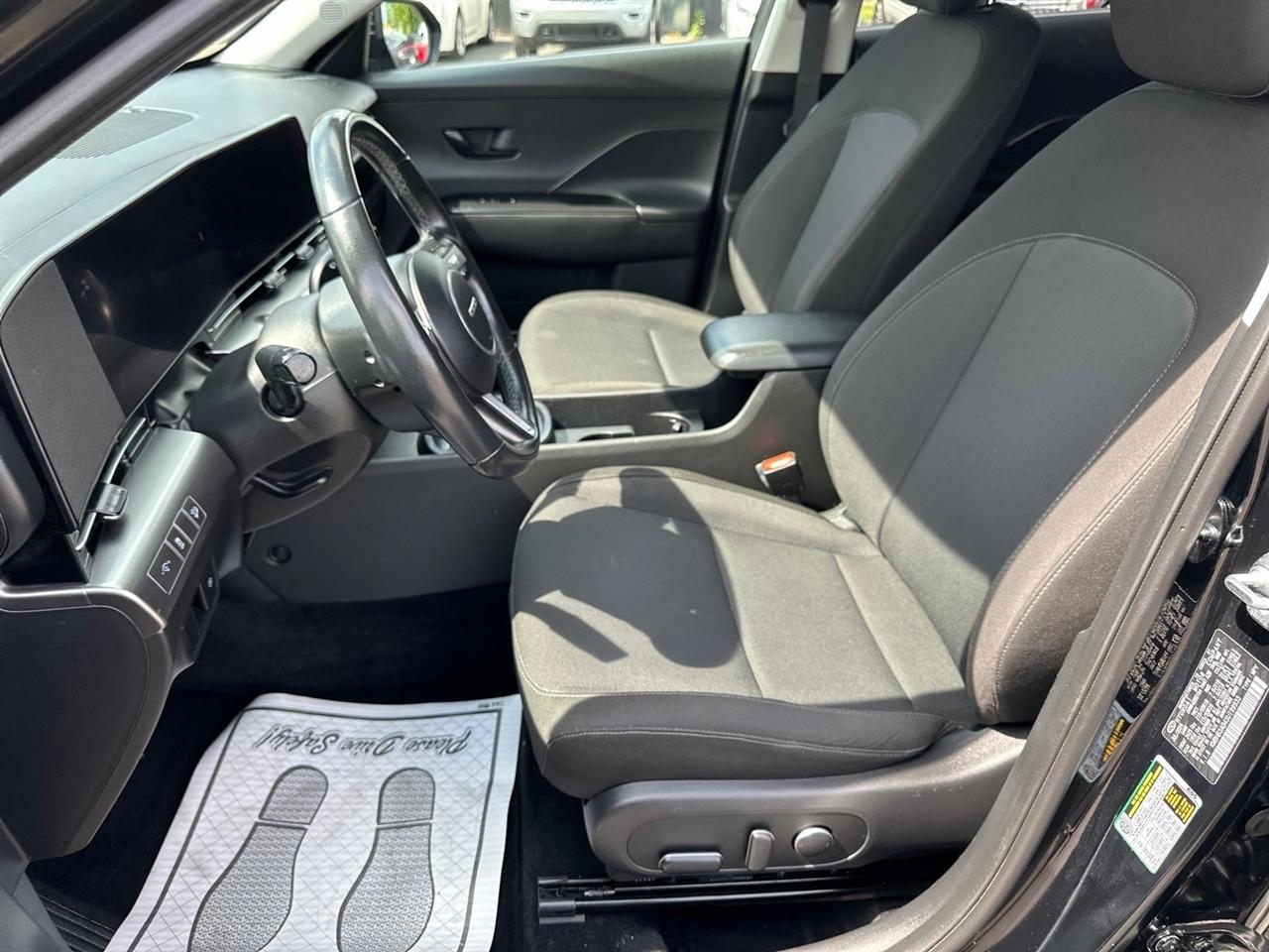 Hyundai Kona SEL FWD 2025