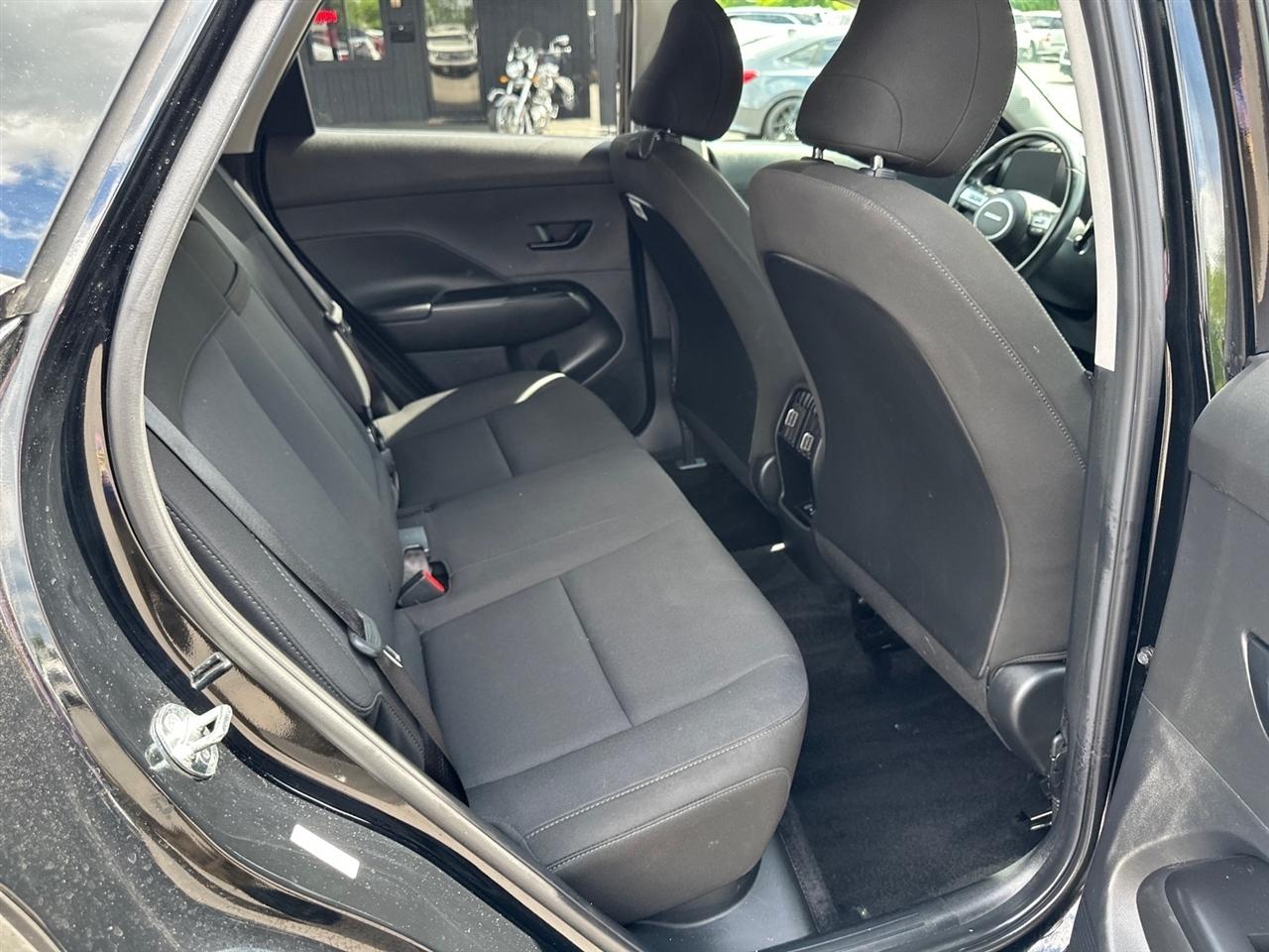 Hyundai Kona SEL FWD 2025