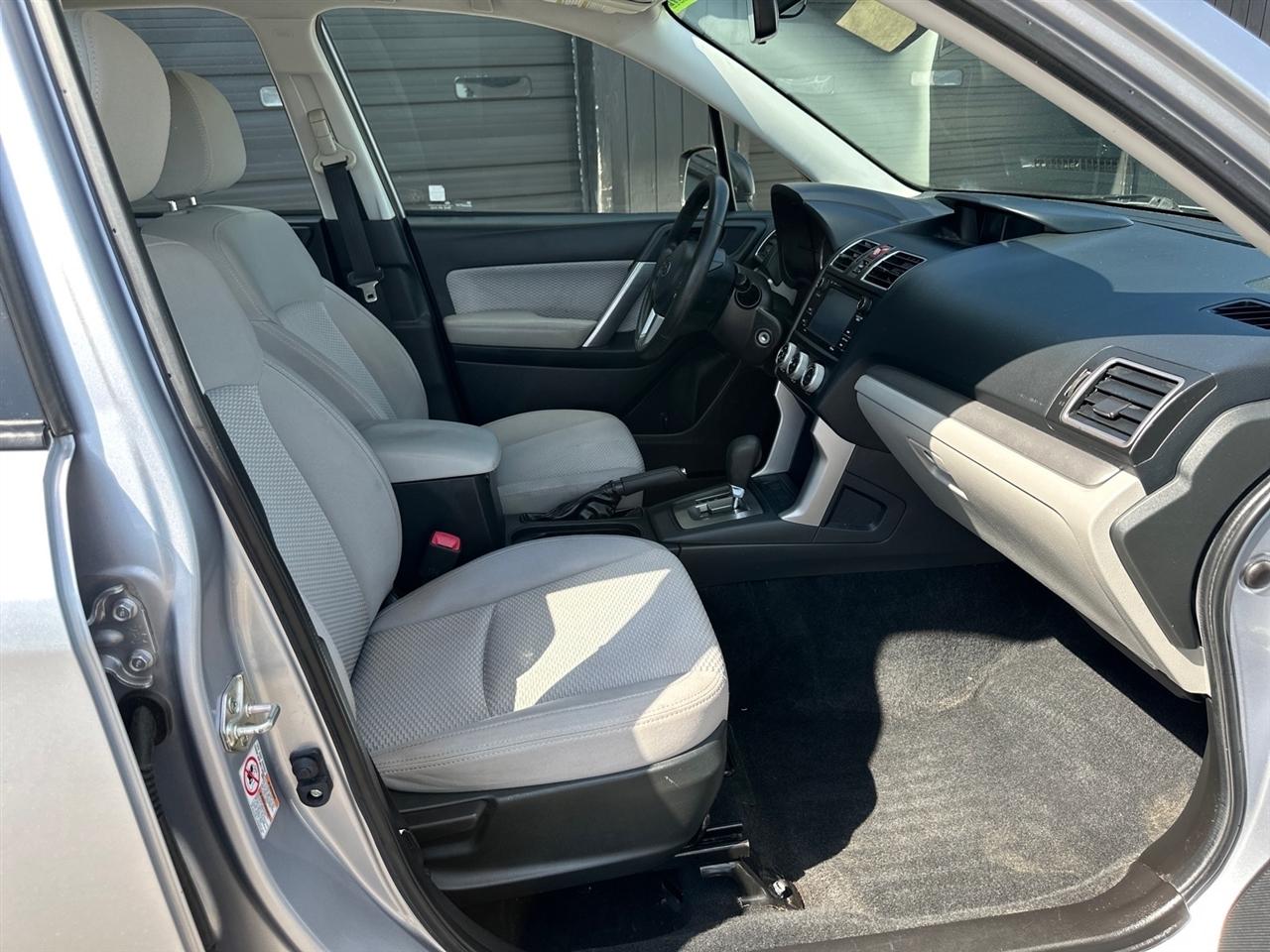 Subaru Forester 2.5i CVT 2017