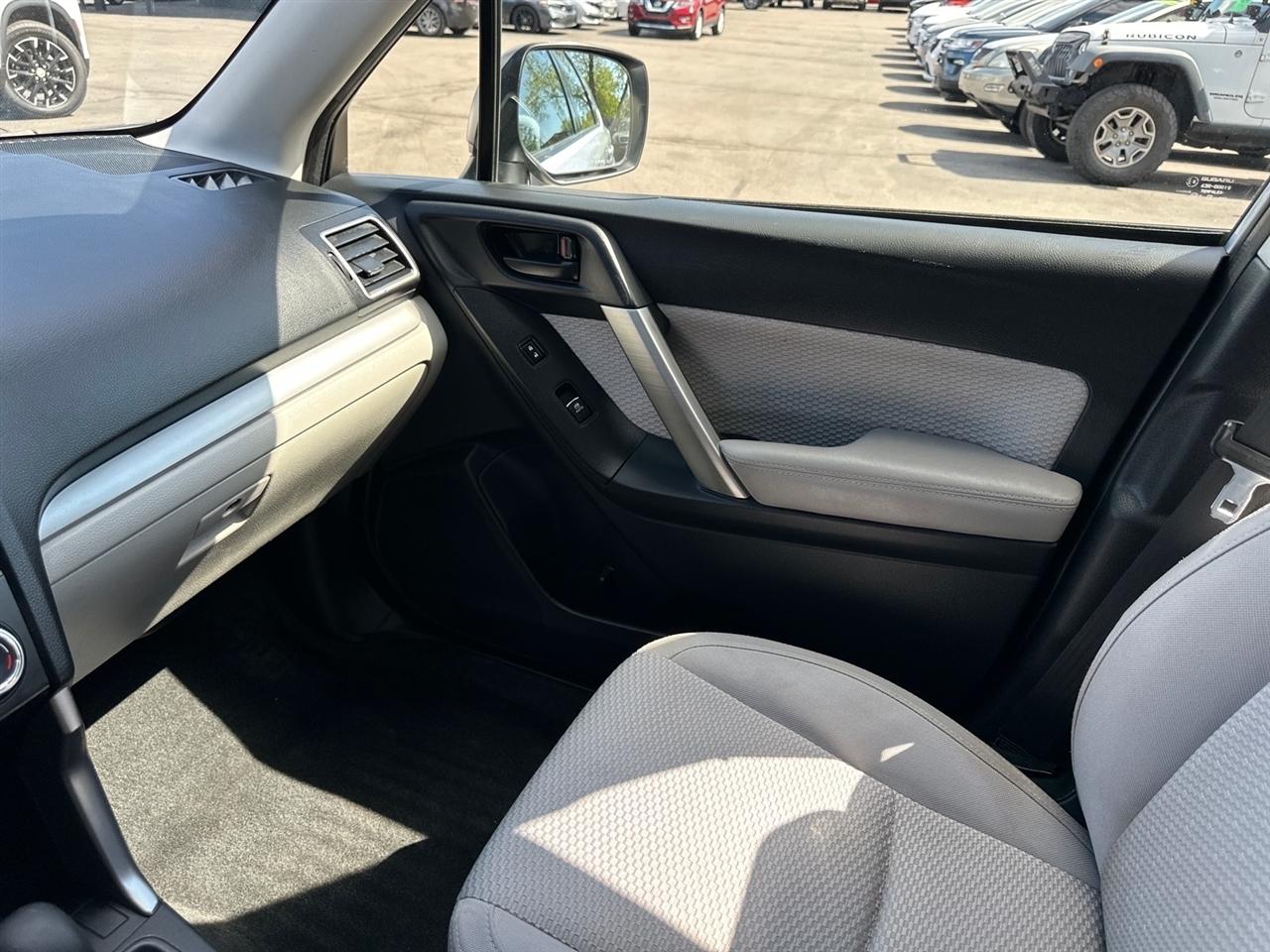 Subaru Forester 2.5i CVT 2017