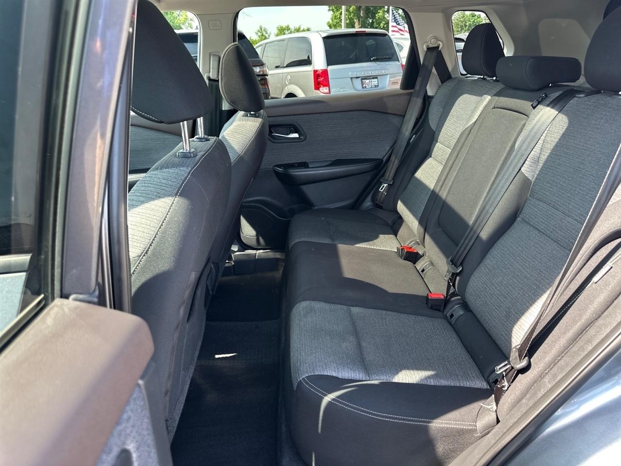 Nissan Rogue FWD SV 2021