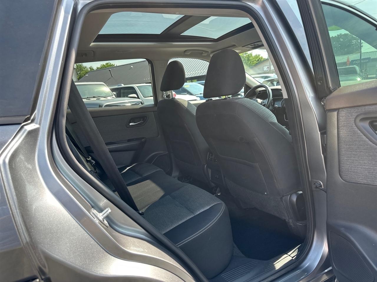 Nissan Rogue FWD SV 2021