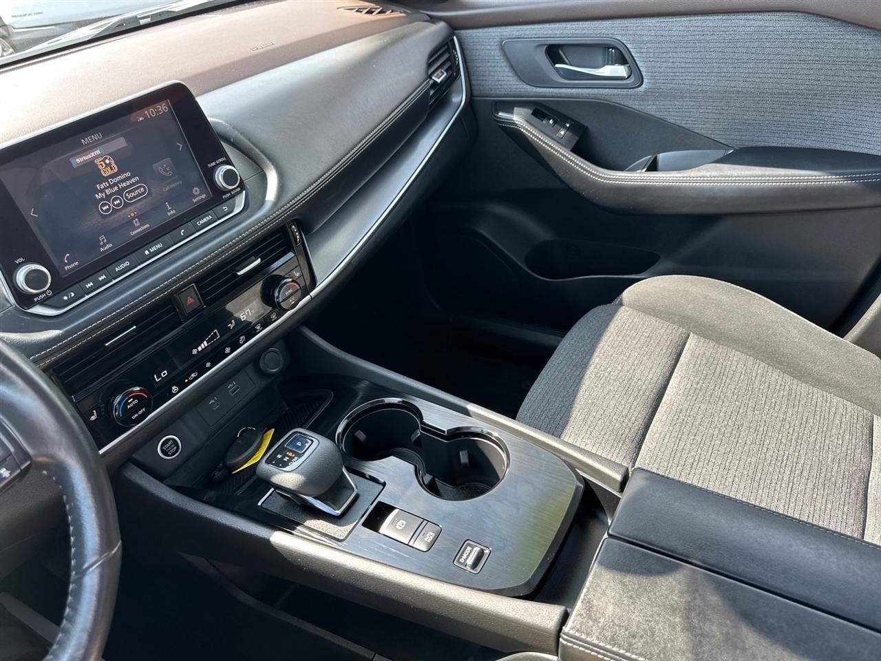 Nissan Rogue FWD SV 2021