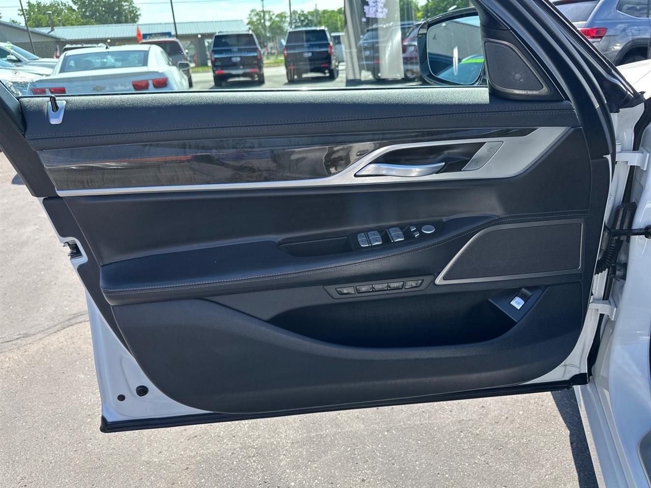 BMW 7 Series 745e xDrive iPerformance Plug-In Hybrid 2020
