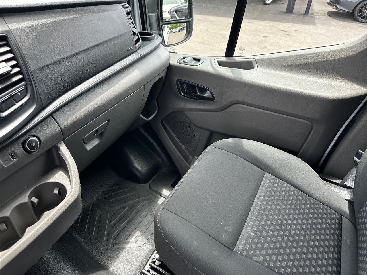 Ford Transit Cargo Van T-250 130" Low Rf 9070 GVWR RWD 2021