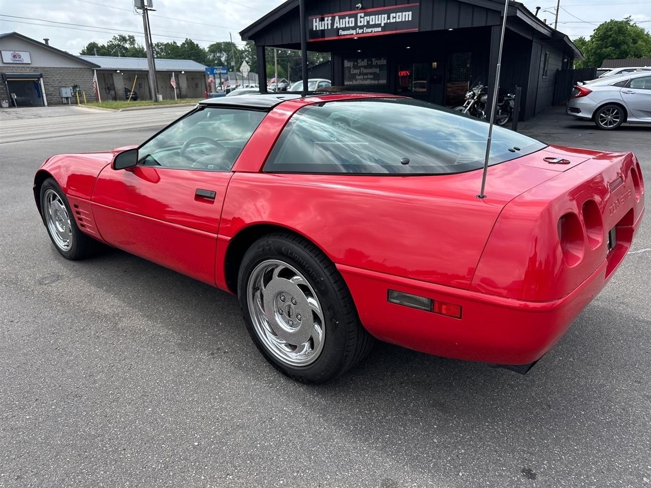 Chevrolet Corvette 2dr Coupe Hatchback 1992