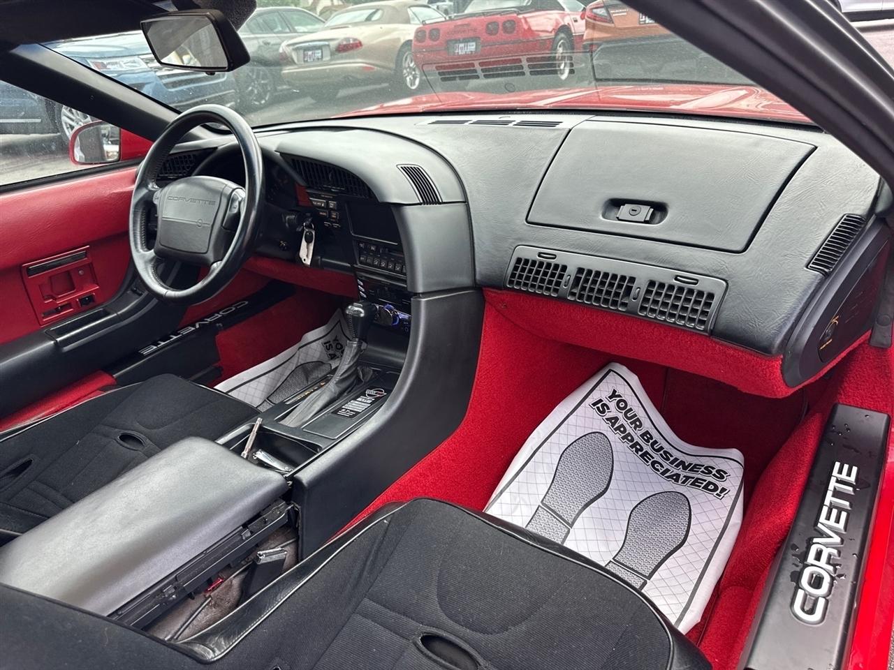 Chevrolet Corvette 2dr Coupe Hatchback 1992