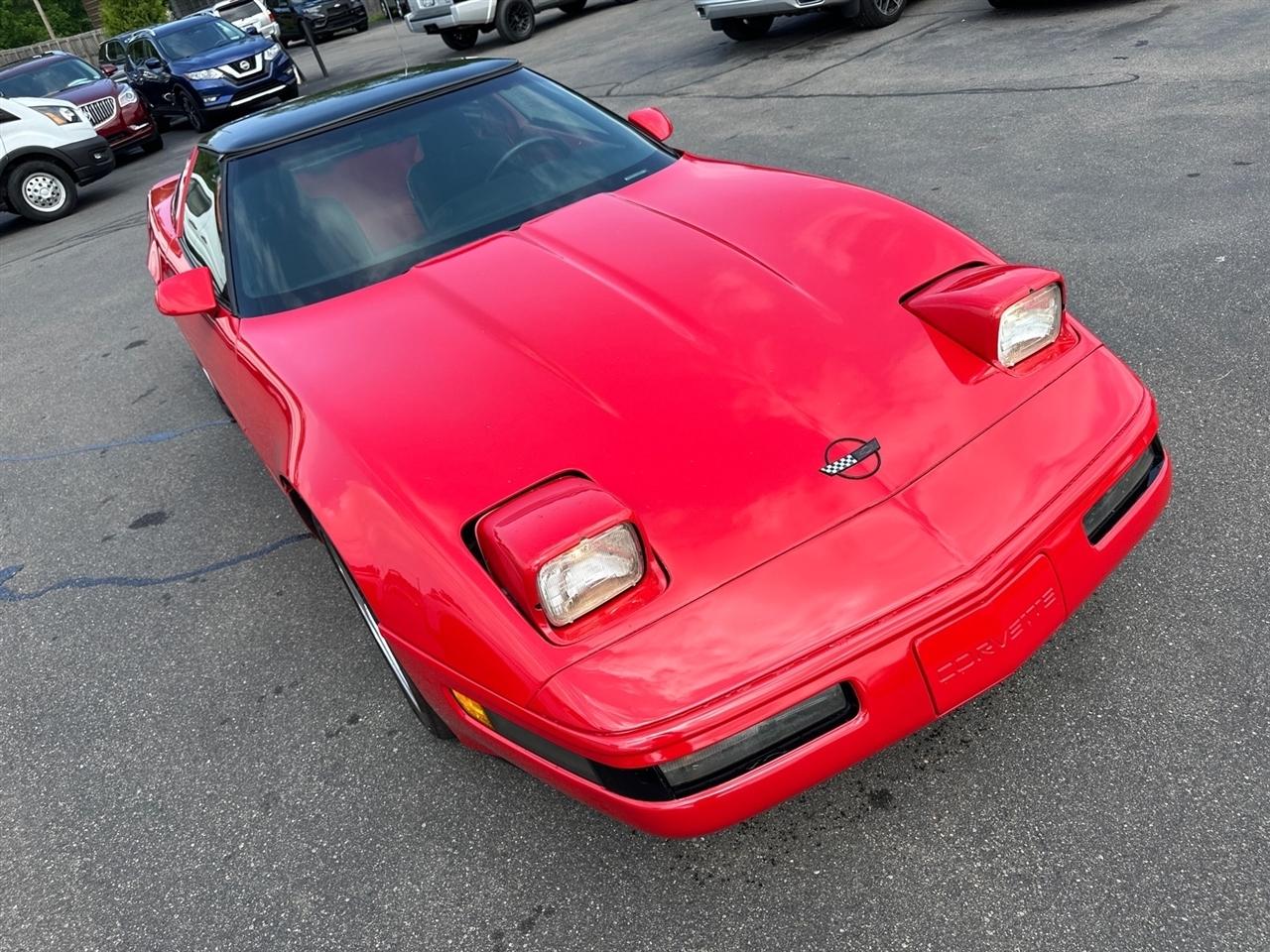 Chevrolet Corvette 2dr Coupe Hatchback 1992