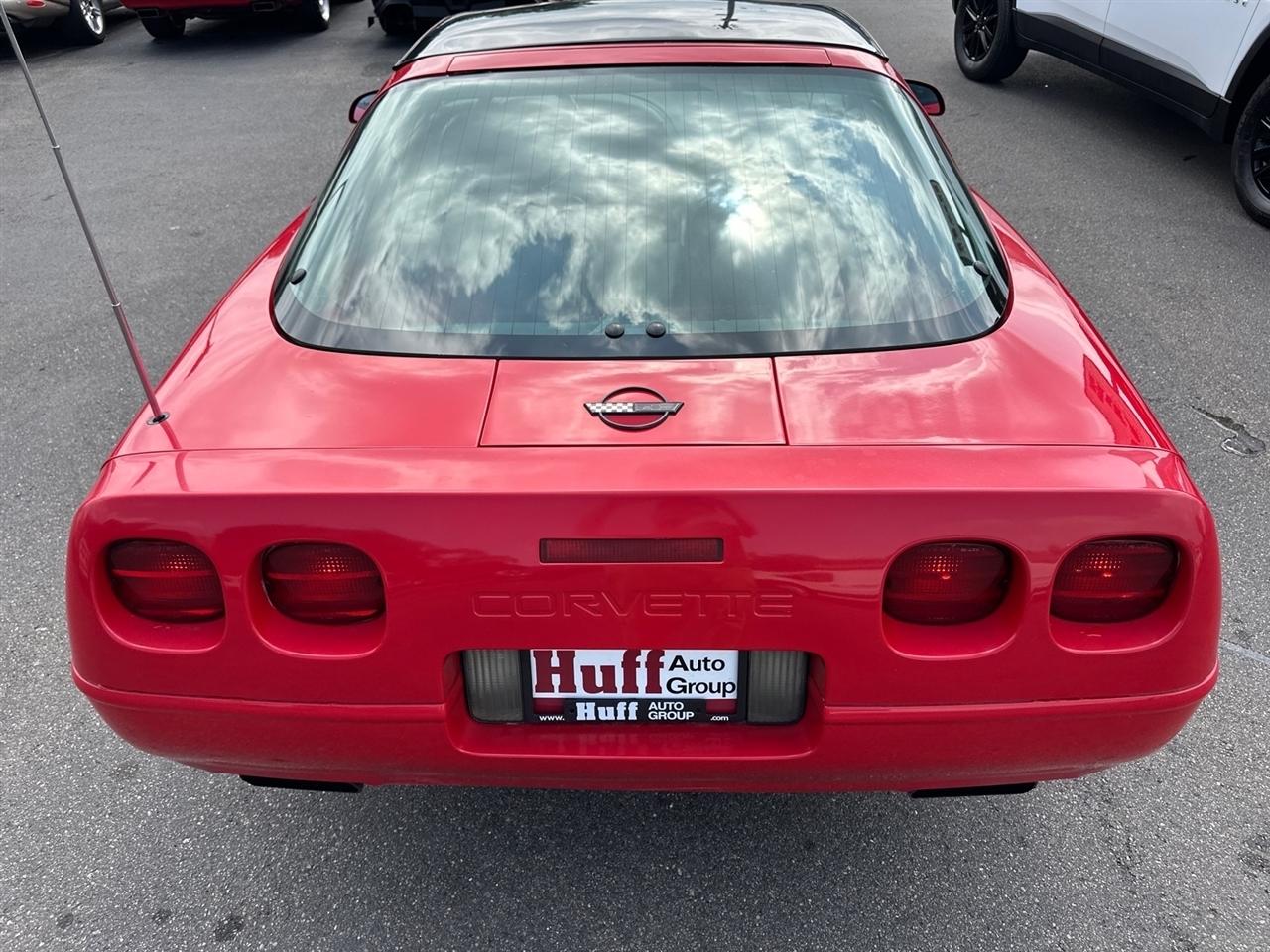 Chevrolet Corvette 2dr Coupe Hatchback 1992