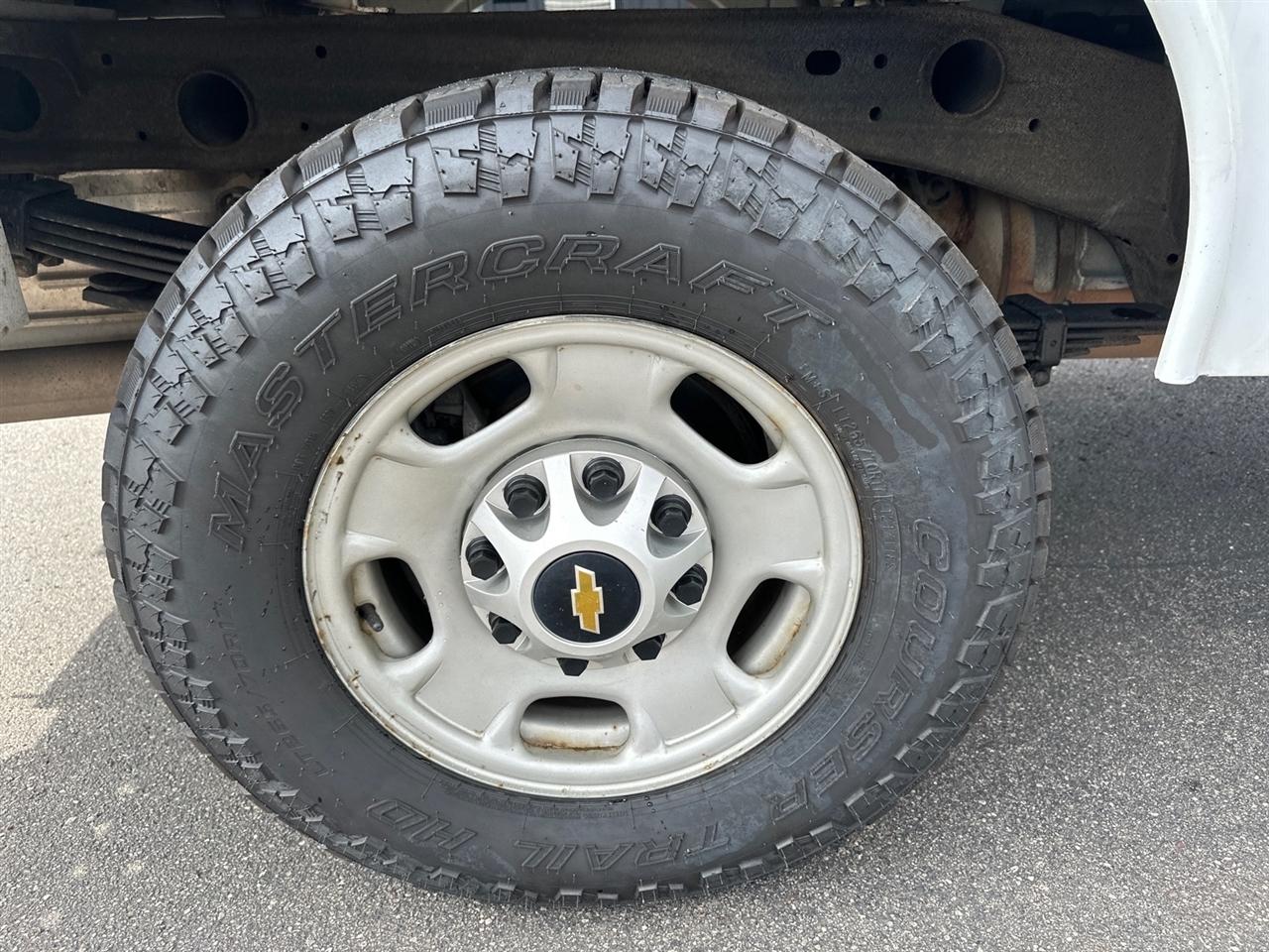 Chevrolet Silverado 2500HD 2WD Reg Cab 142" Work Truck 2022