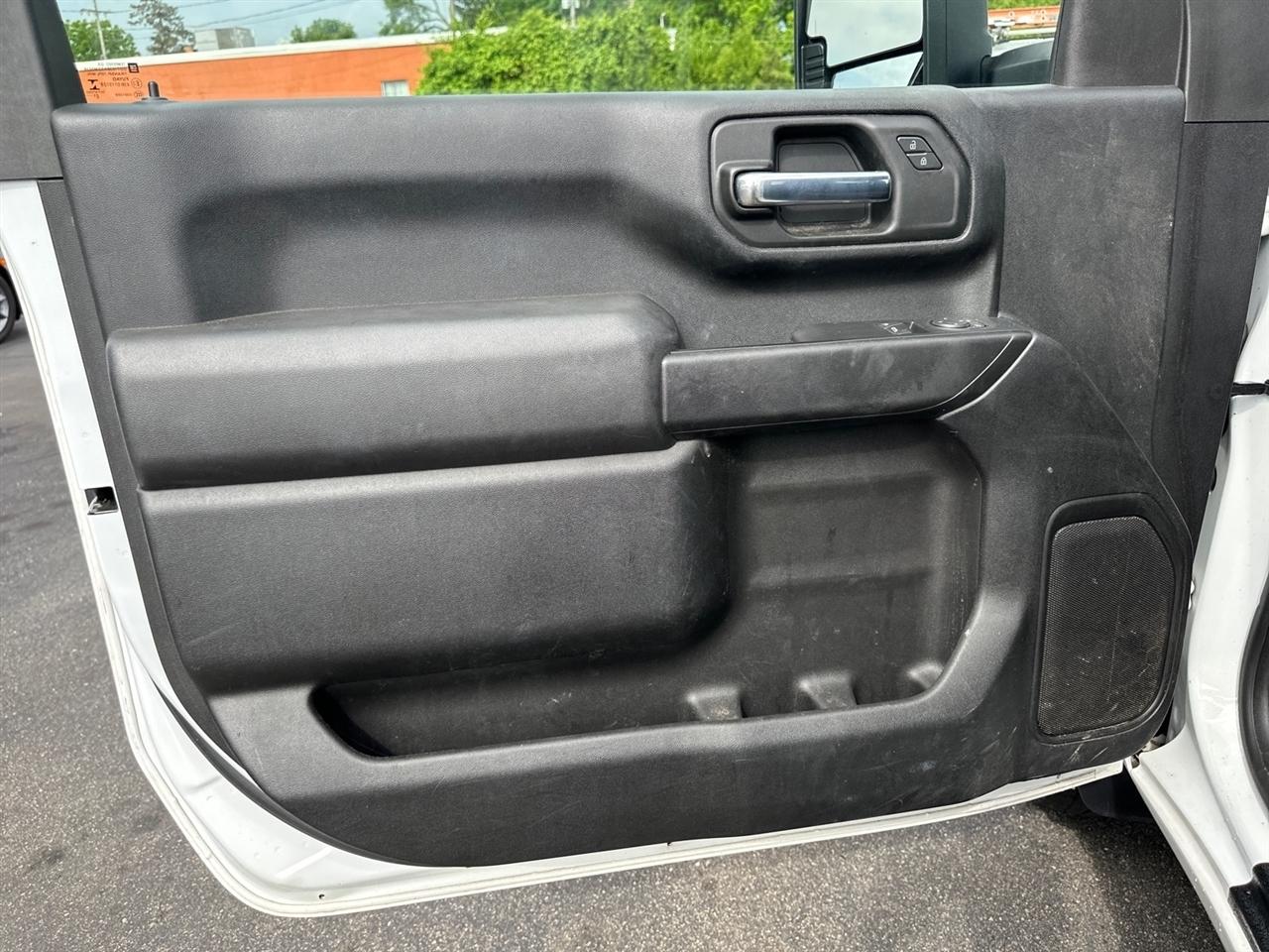 Chevrolet Silverado 2500HD 2WD Reg Cab 142" Work Truck 2022