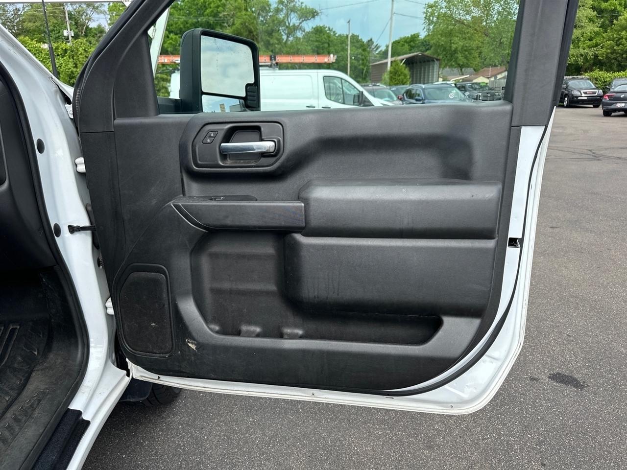 Chevrolet Silverado 2500HD 2WD Reg Cab 142" Work Truck 2022