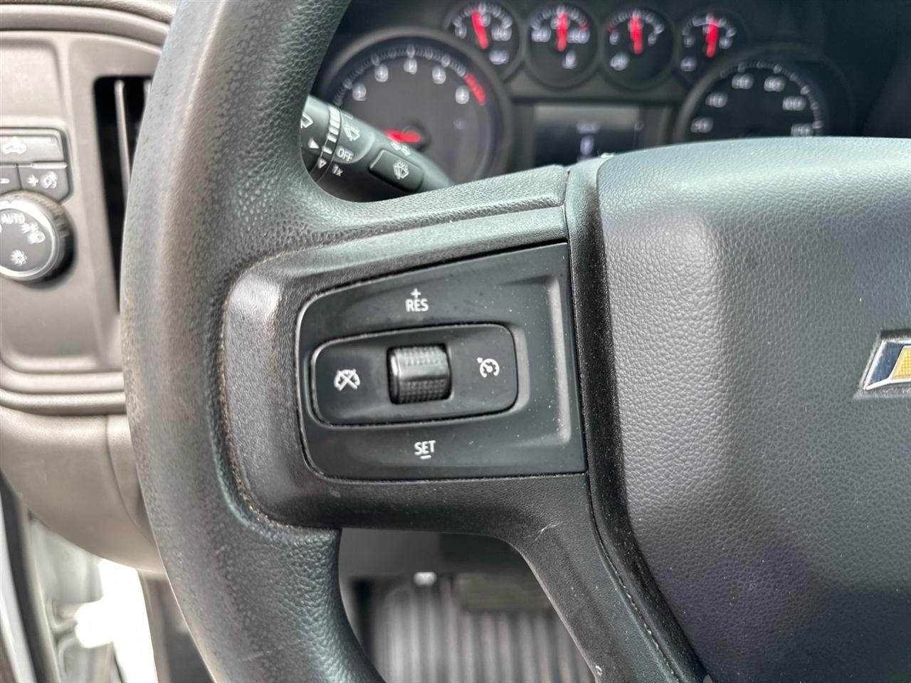 Chevrolet Silverado 2500HD 2WD Reg Cab 142" Work Truck 2022