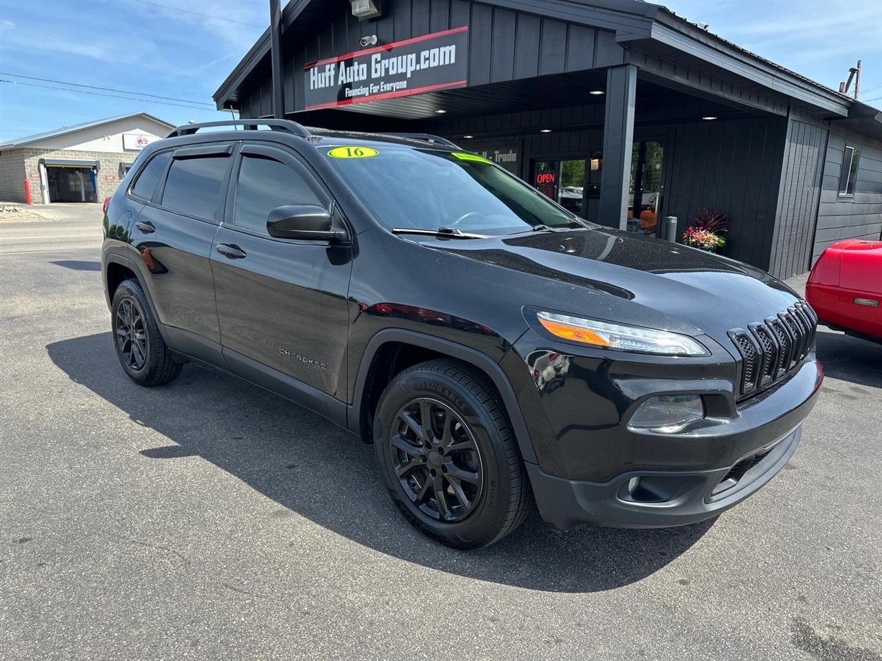 Jeep Cherokee 4WD 4dr Latitude 2016