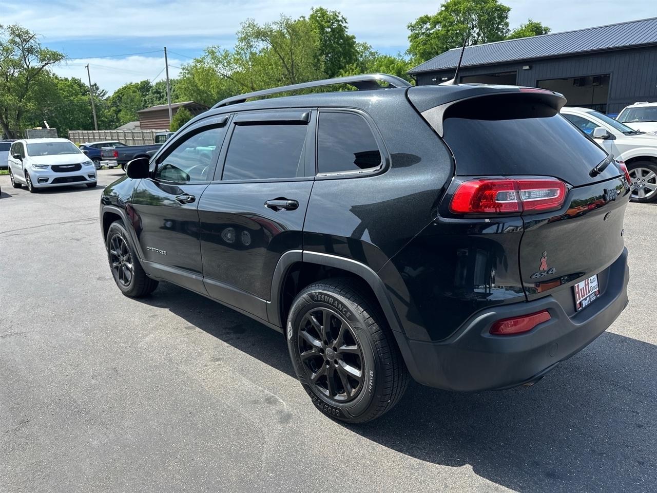 Jeep Cherokee 4WD 4dr Latitude 2016