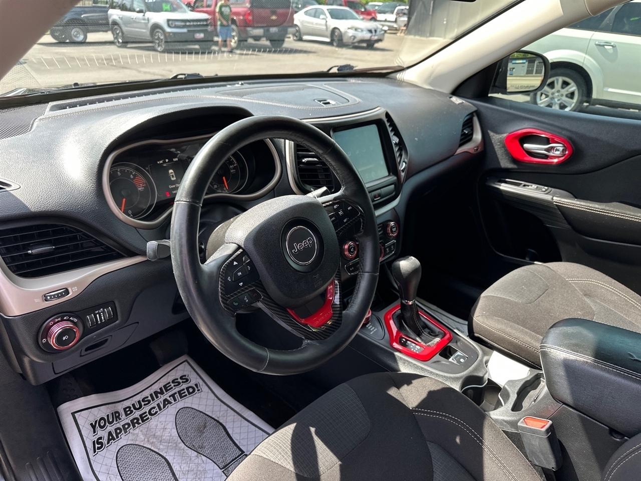 Jeep Cherokee 4WD 4dr Latitude 2016