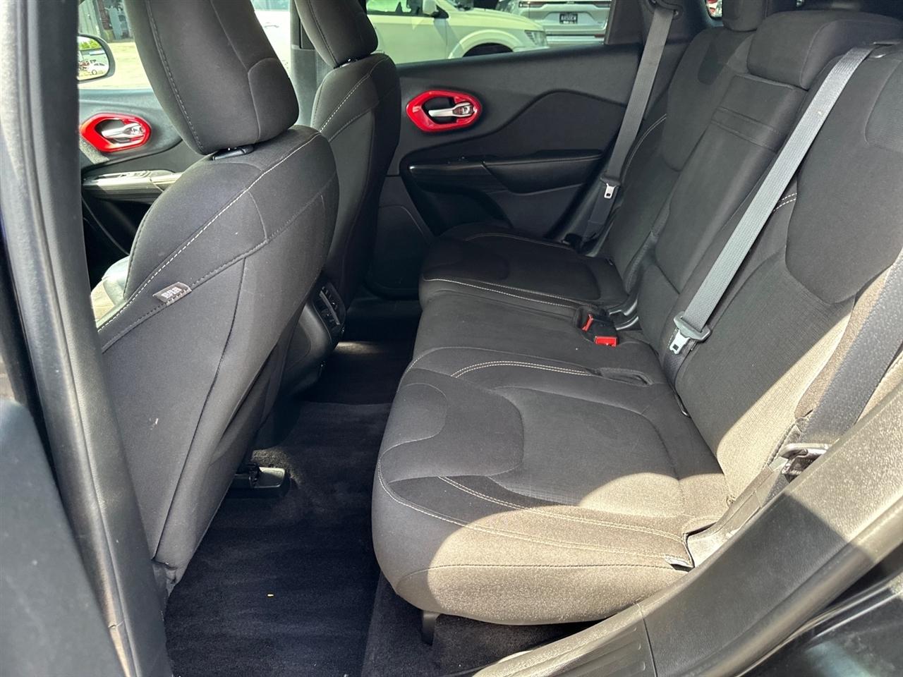 Jeep Cherokee 4WD 4dr Latitude 2016