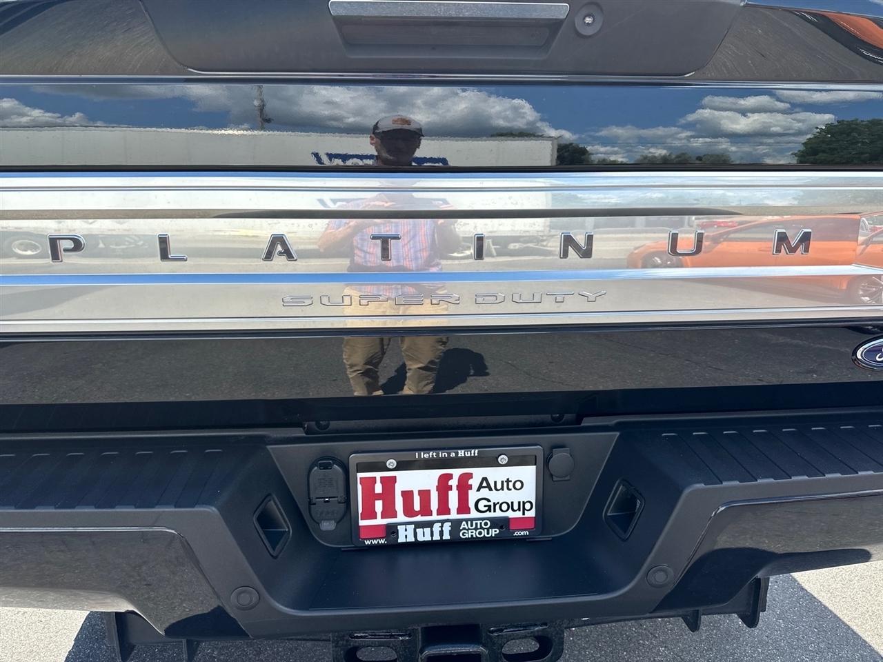 Ford Super Duty F-250 SRW Platinum 4WD Crew Cab 6.75' Box 2021