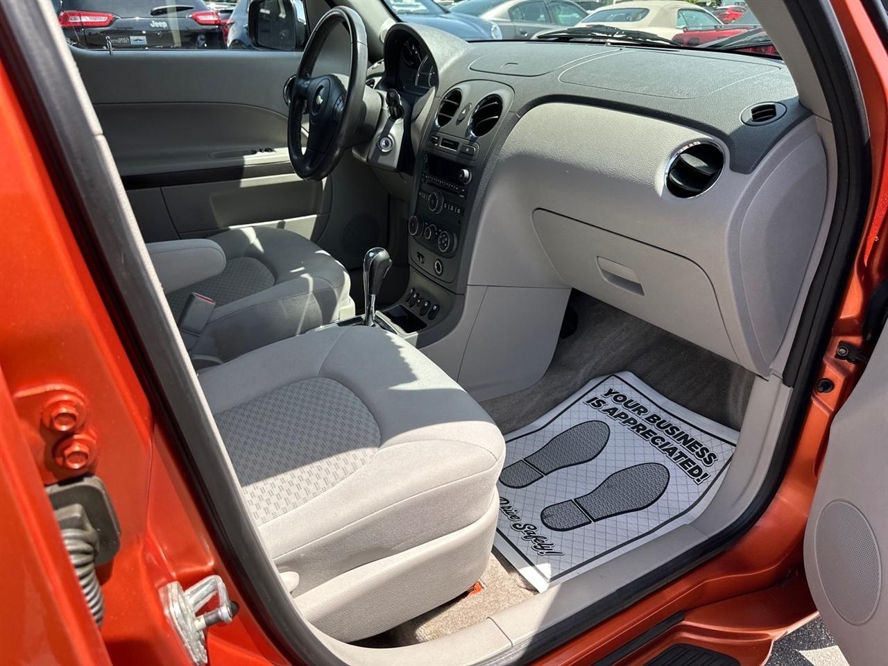 Chevrolet HHR 4dr 2WD LT 2006